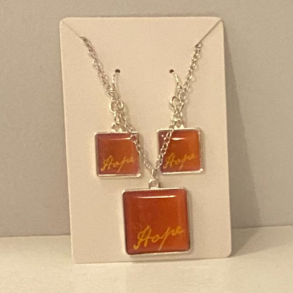 NEW HOPE necklace and earrings set